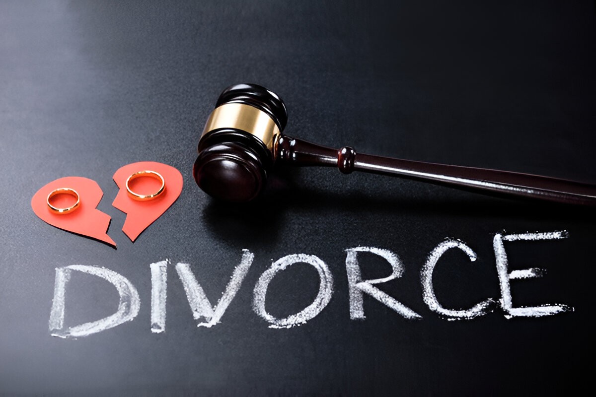 Divorce Attorney